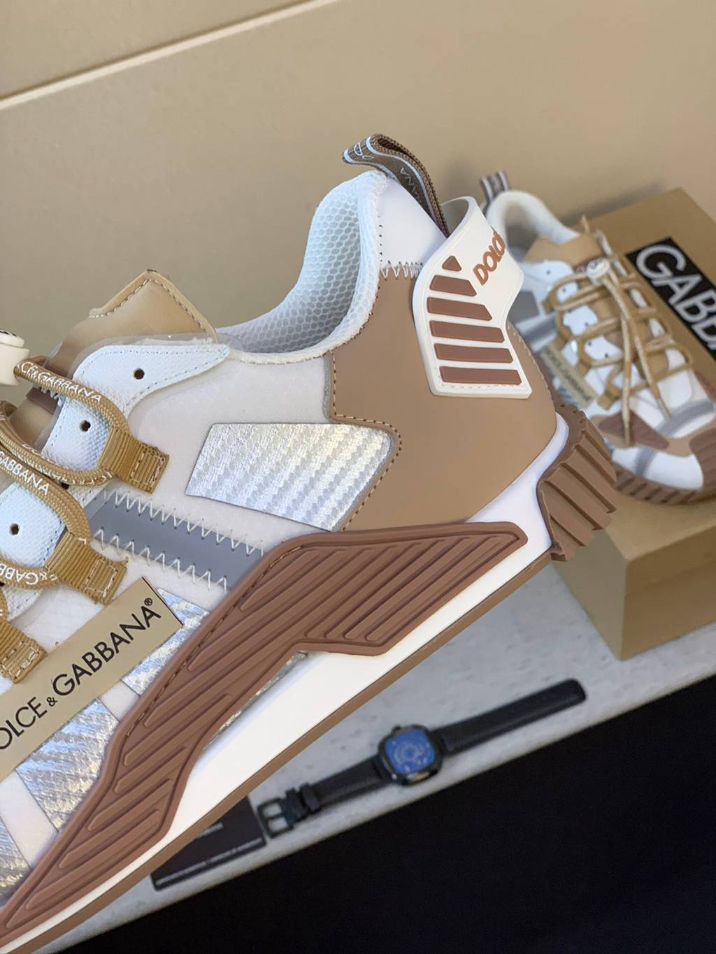 D*G sneaker